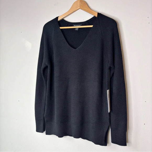 Athleta Black Hanover V-Neck Side Slit Sweater Size S NWT - Picture 14 of 14